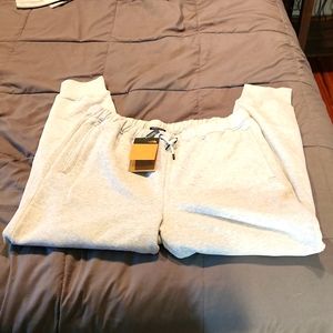 New with tags Women's North Face gray joggers,  size XL